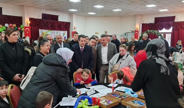 Başkan Özen, Sapanca’da Kutlanan Okul Öncesi Şenliğine Katıldı