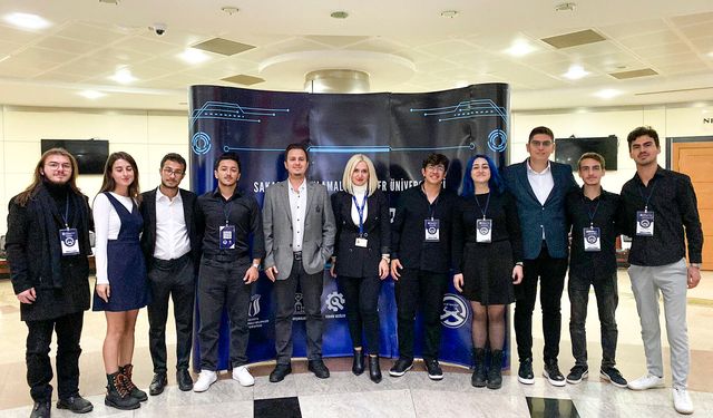 Otomotiv Zirvesi’nde Sektör Temsilcileri ile Buluştular