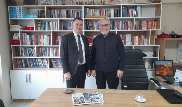 Aday Adayı Türkhan’dan Esnaflara ve Derneklere Ziyaret