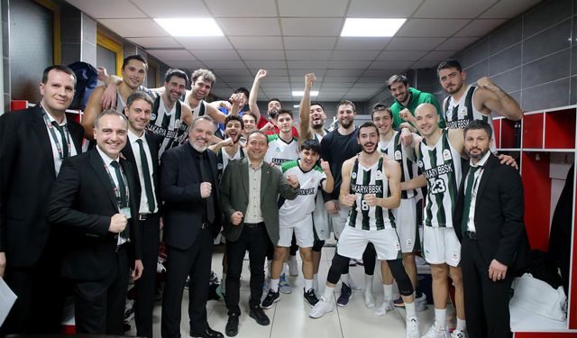 Büyükşehir Basket Farklı Galibiyetle Son 16’da: Tebrikler Dev Adamlar!