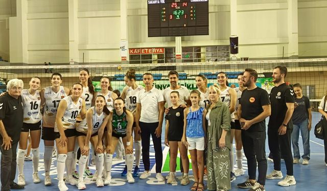 Sakarya Voleybol Sezona Zaferle Başladı