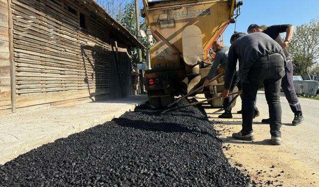 Serdivan'da Asfalt Seferberliği Devam Ediyor