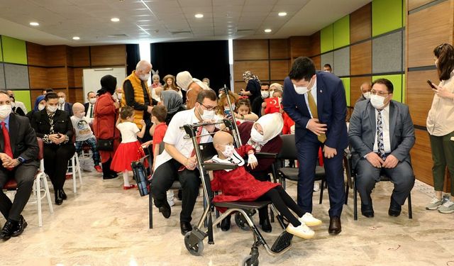 Hastanede Tedavi Gören Çocuklar 23 Nisan’ı Kutladı
