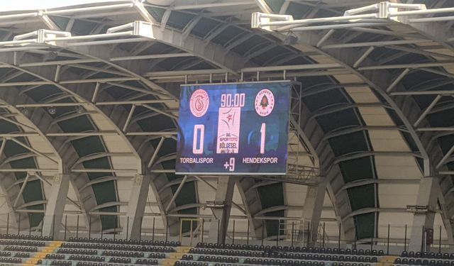Hendekspor Yarı Finalde: "Torbalıspor 0-1 Hendekspor"