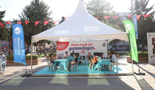 YKS’ye Girenlere Ücretsiz Tercih Danışmanlığı