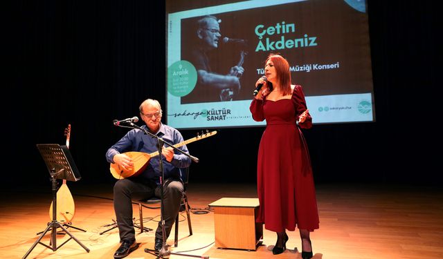Çetin Akdeniz ile Sakarya’da Türk Halk Müziği Esintisi