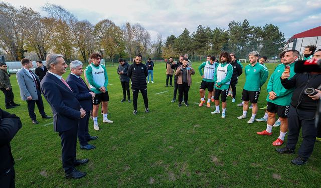 Vali Doğan ve Başkan Alemdar'dan Sakaryaspor Çıkarması!