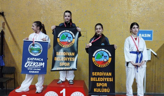 Serdivan’ın Altın Çocukları Tatamiye Damga Vurdu