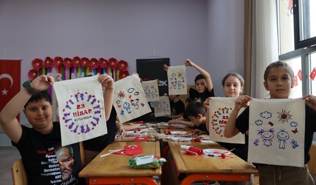 Büyükşehir’den 23 Nisan’da Miniklere Sanat Dolu Etkinlik