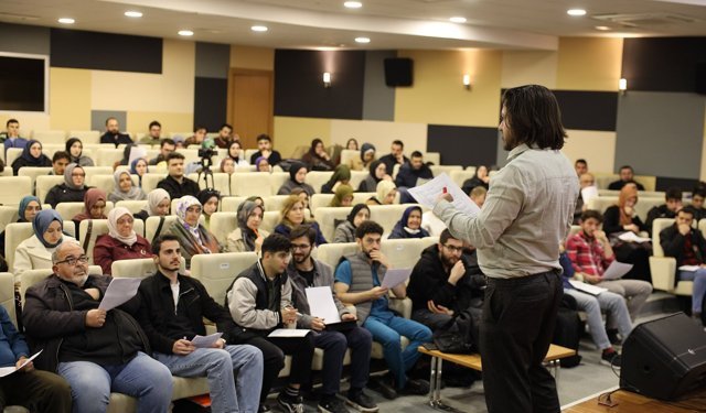 Büyükşehir Akademi’de Doyumsuz Bir Manevi Yolculuk…