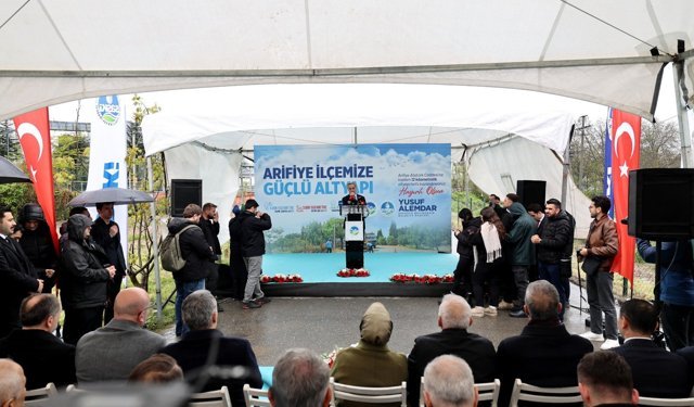 Arifiye’de Tarihi Adım!