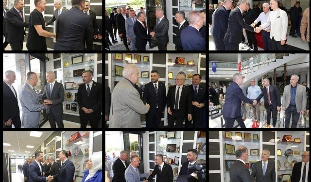 SATSO’da Gelenek Devam Etti: Kurban Bayramı Bayramlaşma Töreni, Sakarya Protokolü ve İş Dünyasını Bir Araya Getirdi