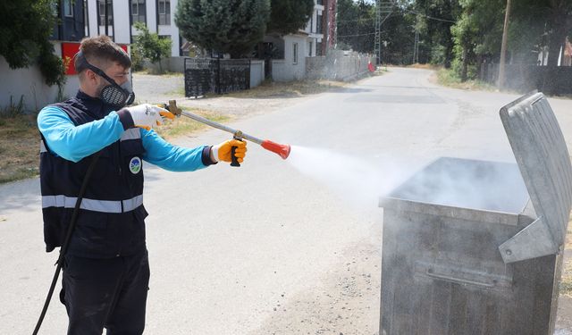 Büyükşehir’den 23 Kişilik Özel Timle Haşereyle Mücadele Seferberliği