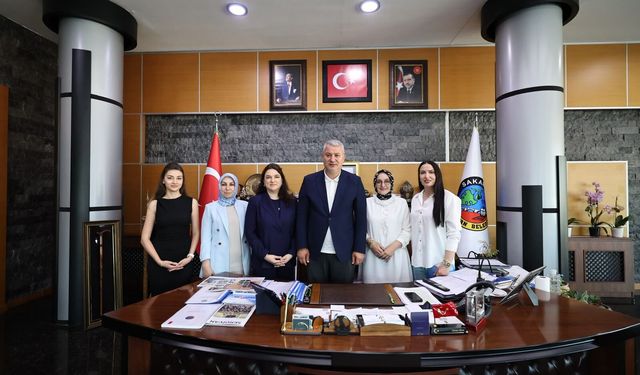 Serdivan Belediyesi ile KADEM Sakarya Temsilciliği Arasında İş Birliği Protokolü İmzalandı