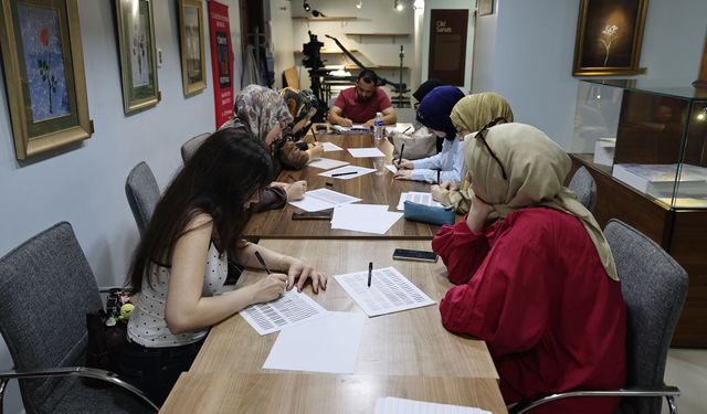 Genç Atölye’de İlk Hafta Geleneksel Sanat ve Yapay Zekâ Eğitimleriyle Tamamlandı