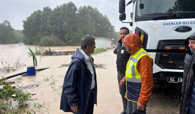 Kuvvetli Yağışa Karşı Erenler’de Ekipler Sahada