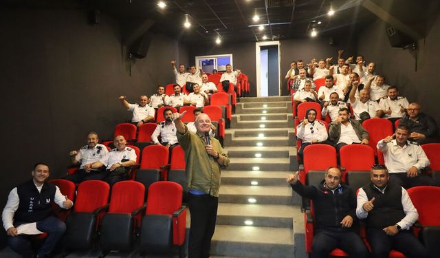 Büyükşehir’den Otobüs Şoförlerine Empati ve Sorumluluk Eğitimi
