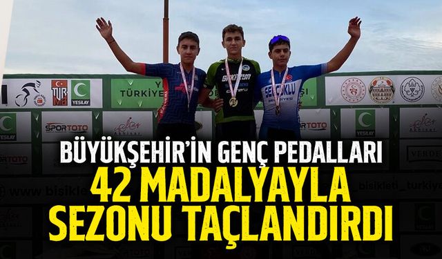 Büyükşehir’in Genç Pedalları 42 Madalyayla Sezonu Taçlandırdı