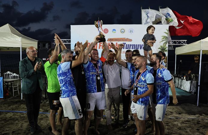 Kocaali Sahili’nde Futbol Şöleni Kupayla Noktalandı