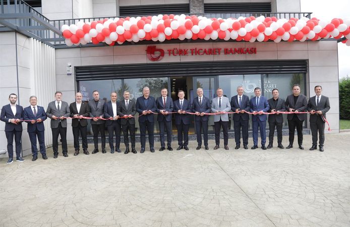 113 Yıl Sonra Yeniden Sakarya’da! Türk Ticaret Bankası’nın Şubesi Açıldı