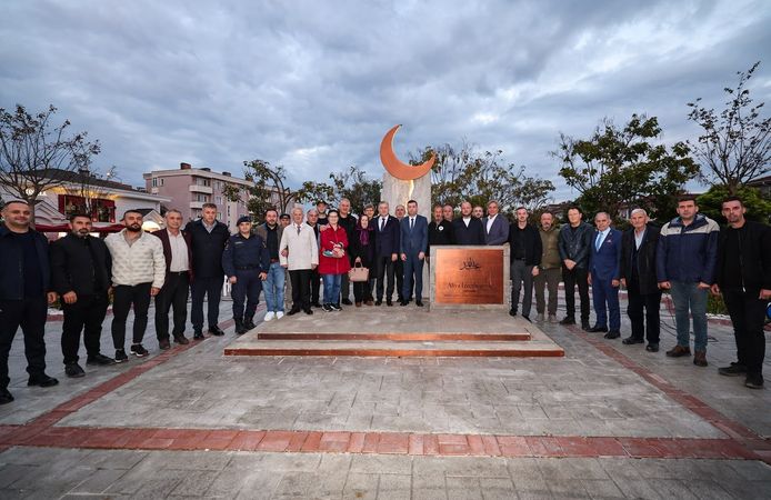 Serdivan’da Bilge Kral Aliya İzzetbegoviç Rahmetle Anıldı