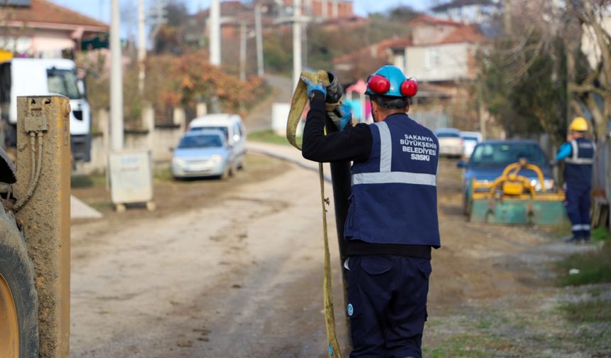 Bakırlı Mahallesi’nin 2 bin 500 Metrelik İçme Suyu Hattı Yenileniyor