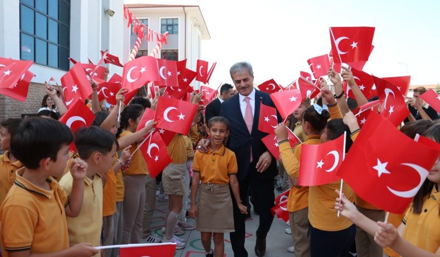 Sakarya'da Karne Heyecanı: Vali Doğan ve Başkan Alemdar Heyecana Ortak Oldu