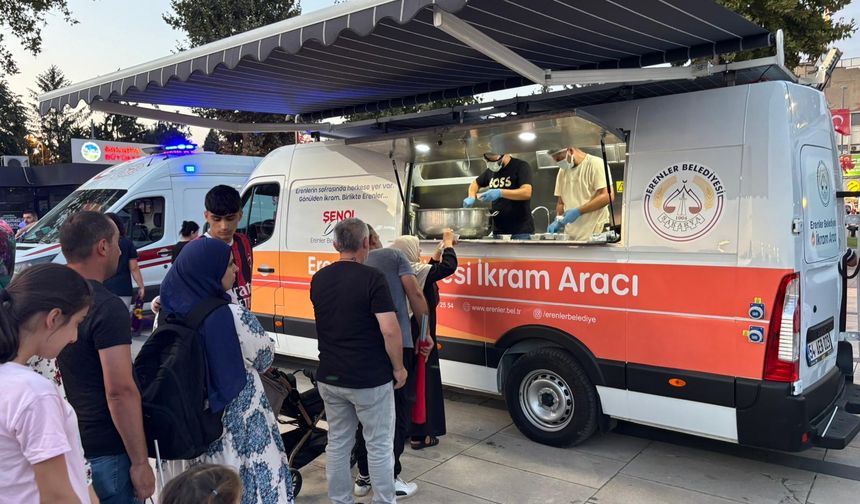 Erenler'de İkram Araçları Sahada