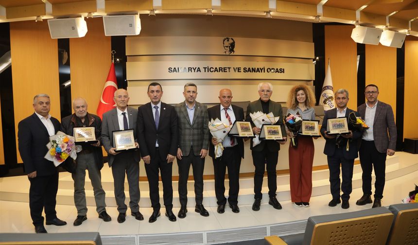 28. Meslek Komitesi, Sektörde 25 Yılı Aşmış Üyelerini Plaketle Onurlandırdı