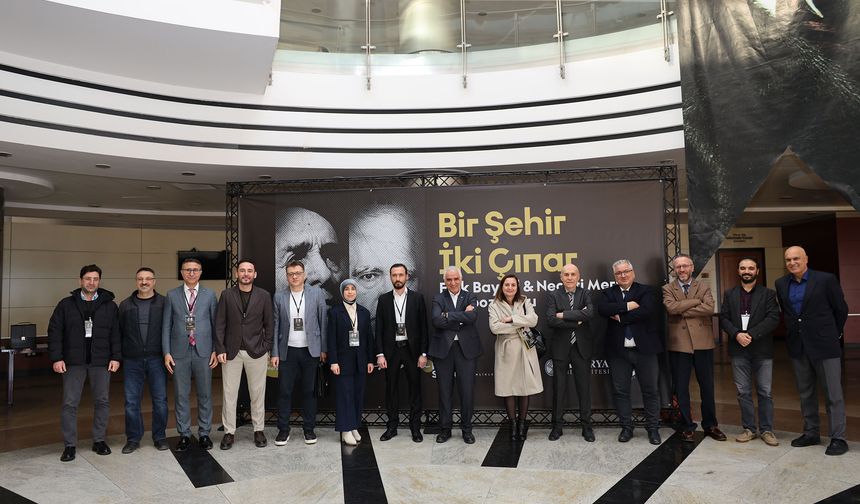 ‘Bir Şehir İki Çınar’ Sempozyumunun İlk Oturumu Faik Baysal Oldu