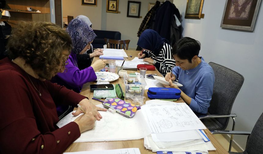 Geleneksel Sanatlar İhtisas Merkezi Üretimin Kalbi Olmaya Devam Ediyor
