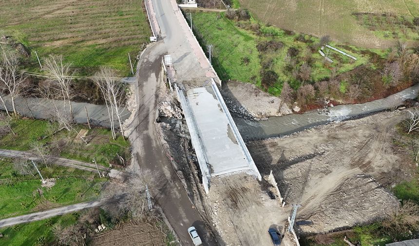 Karapürçek’i Şehre Bağlayan Köprüde Sona Doğru