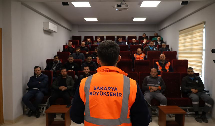 Büyükşehir’den Sokak Hayvanları İçin Güvenli Müdahale Eğitimi