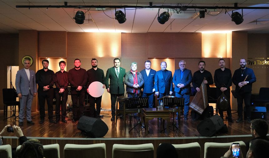 Ramazan’ın Manevi Atmosferi Tasavvuf Nağmeleriyle Taçlandı