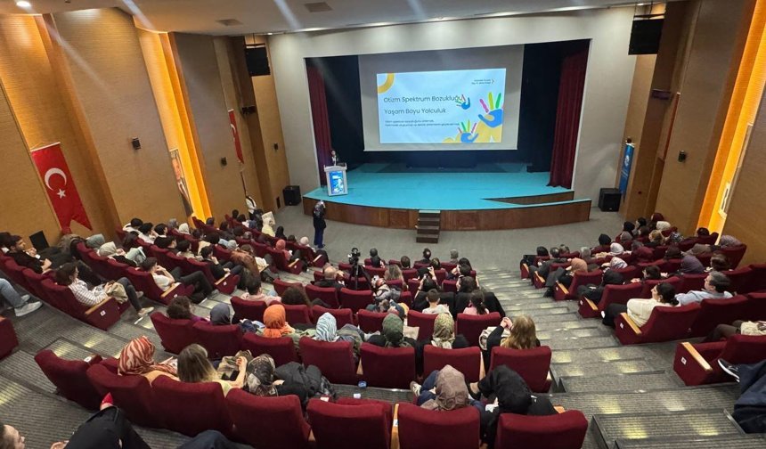 Otizme Dair Bilimsel Yaklaşımlar SGM’de Ele Alındı