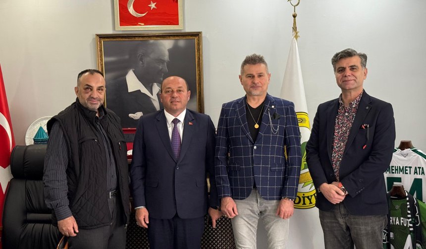 Akif Yener’den Başkan Mehmet Ata’ya Anlamlı Ziyaret