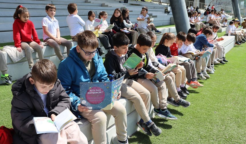 Minikler Ayçiçek Vadisi’nde Dolu Dolu Bir Gün Yaşadı