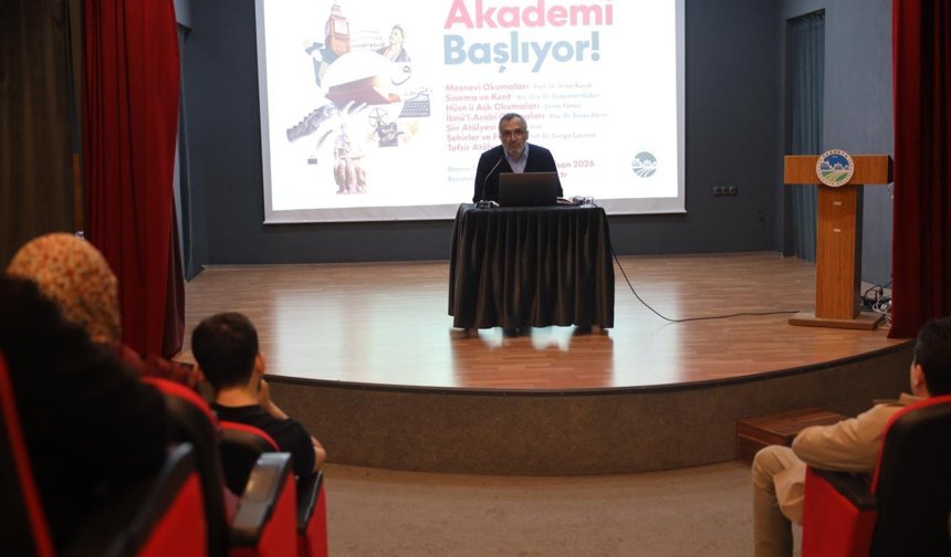 Akademi’de İlk Ders Mesnevi: “Kendini Bilmenin Rehberi”