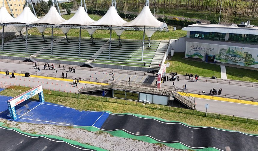 Bisiklet Vadisi’nde Liselilere Bilim ve Sanat Dolu Etkinlik