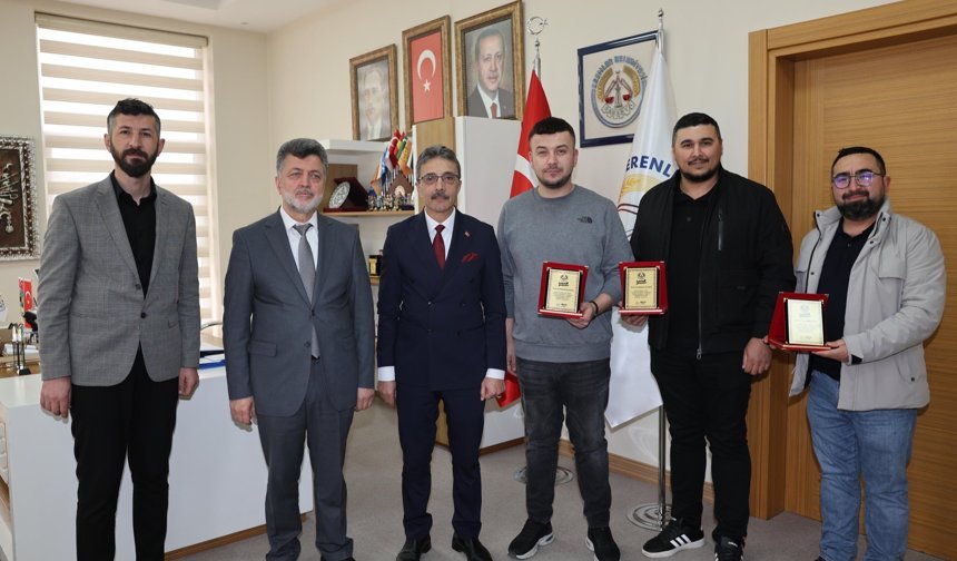 Belediyede Anlamlı Buluşma: ‘Kimse Görmeden’ Projesine Destek Veren Esnaflara Teşekkür