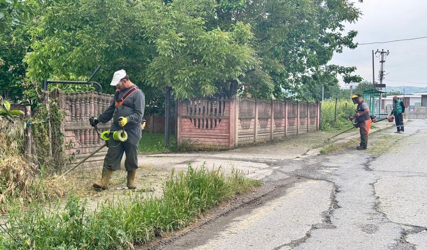 Serdivan’da Çevre Düzenleme Çalışmaları Hız Kesmeden Sürüyor