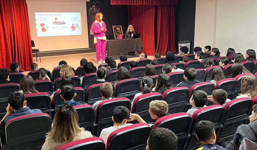 Büyükşehir’den Öğrencilere “Dijital Denge” Semineri