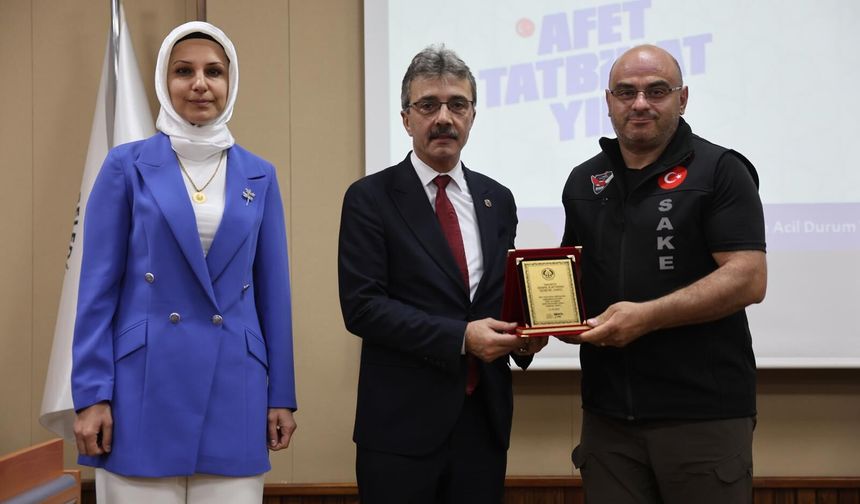 Erenler’de Afet Eğitimleri Devam Ediyor