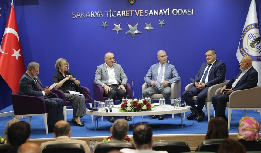 İş Dünyasının Yeşil Dönüşüme Uyumu ve Yeşil Ekonomi Perspektifi SATSO'da Ele Alındı
