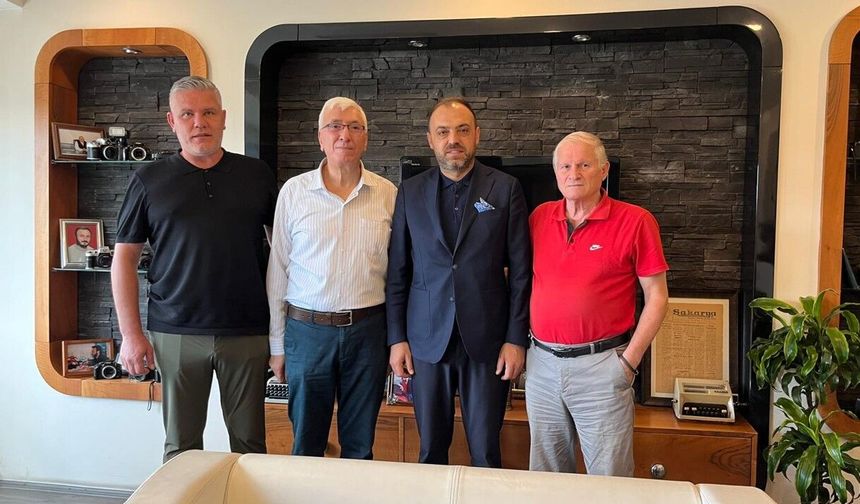 Sakaryaspor Başkanı Enes Zengin Çağrıda Bulundu
