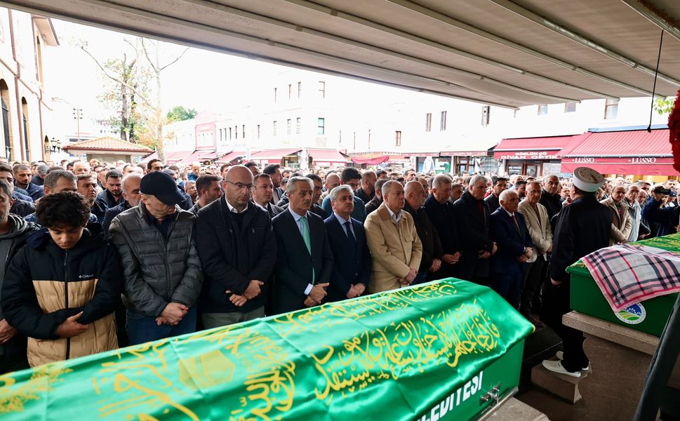 Sakarya’nın Acı Günü! Tuna Çifti Son Yolculuğuna Uğurlandı